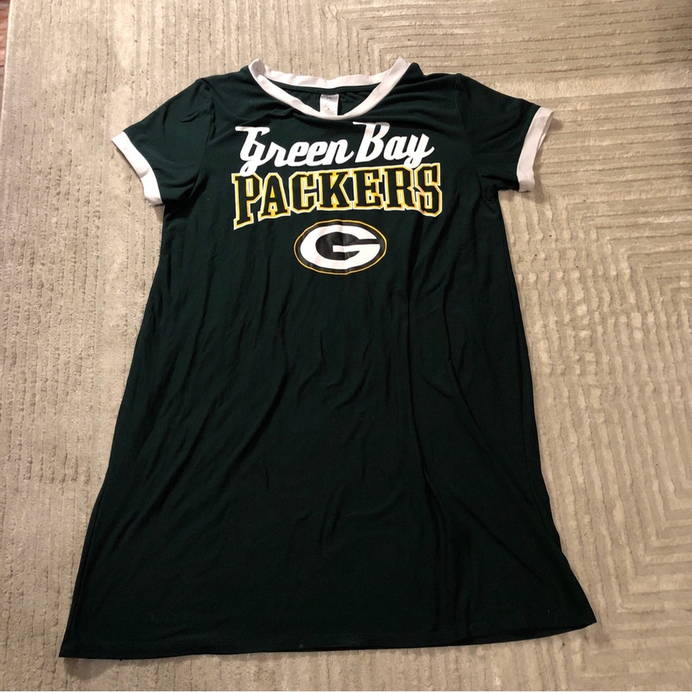 Team Apparel Dark Green Nightshirt with White Trim